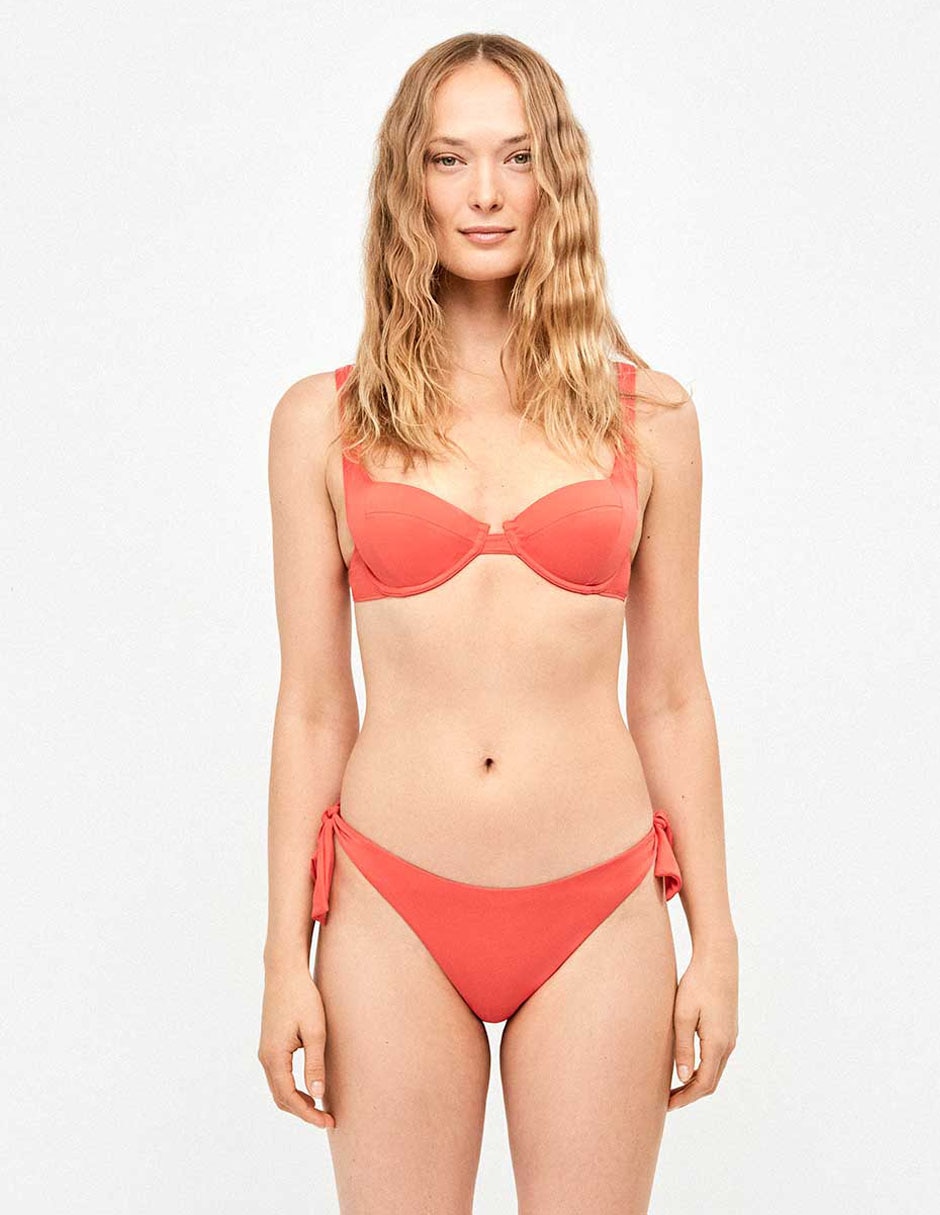 Tanga bikini Gisela a la cadera para mujer