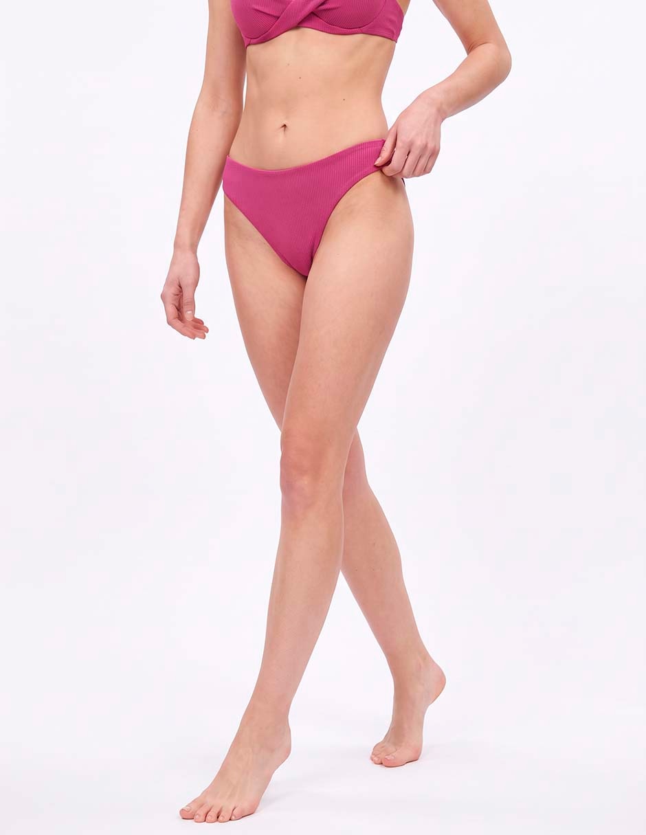 Bikini a la cadera para mujer