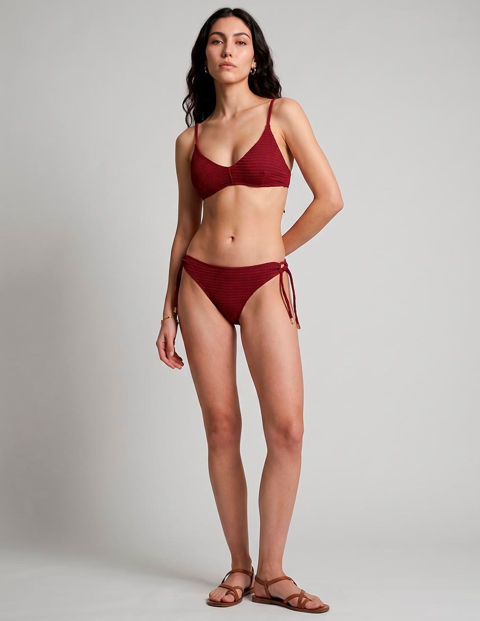 Bikini a la cadera para mujer