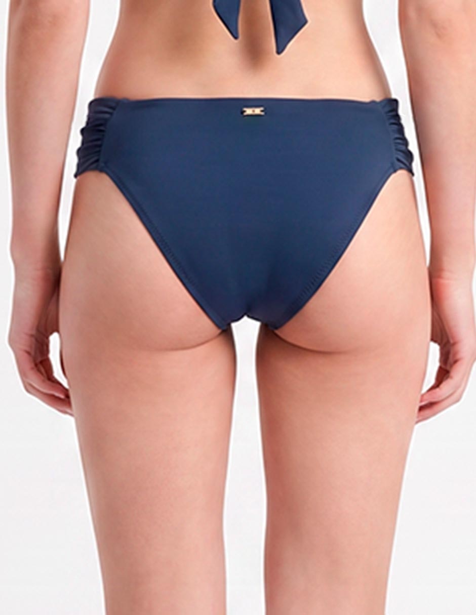 Bikini a la cadera para mujer