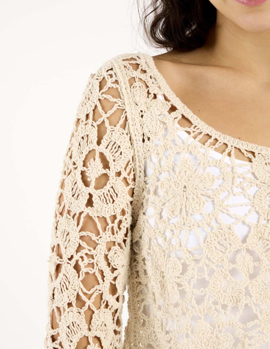 Top cuello redondo escote regular 4