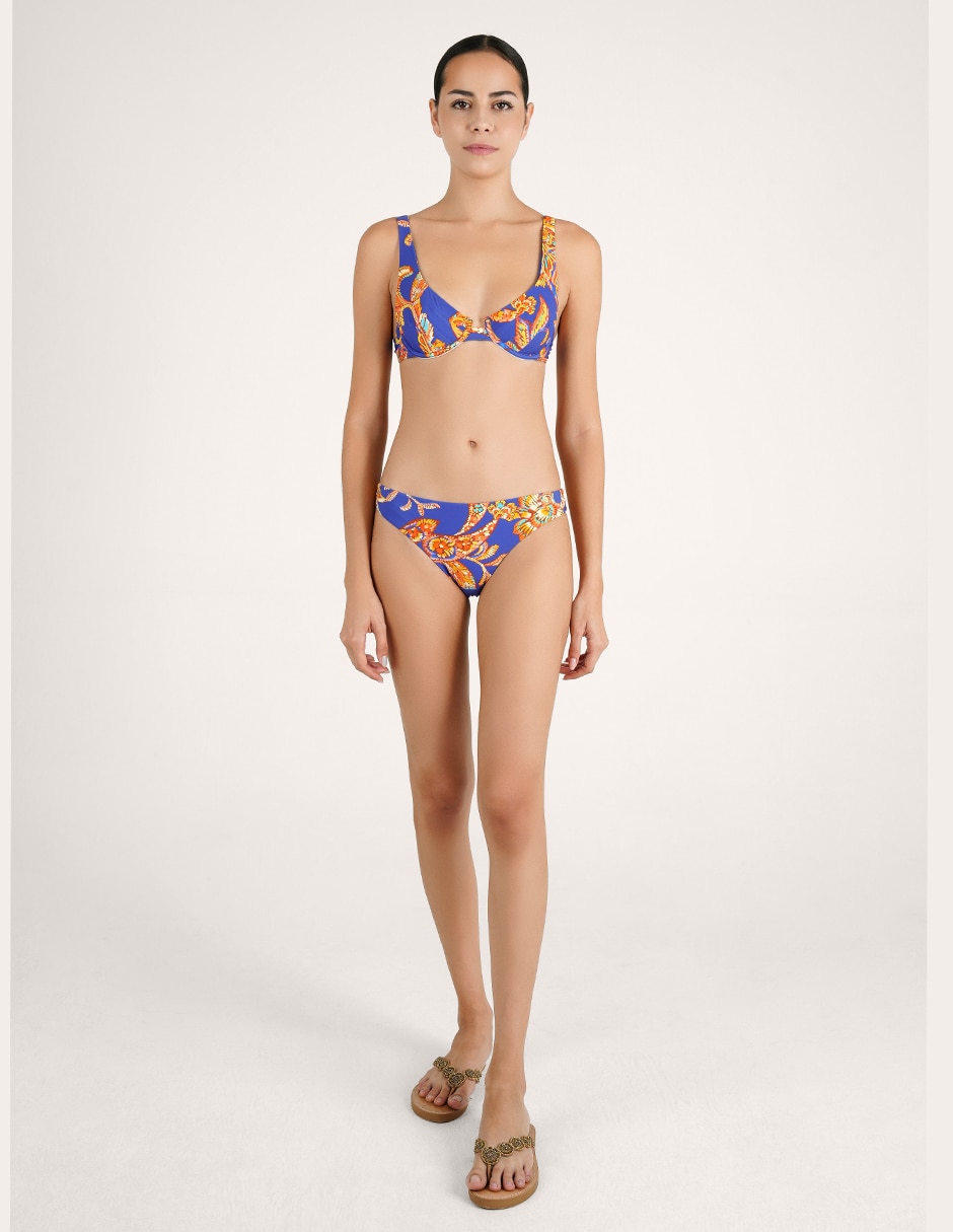 Bikini a la cadera para mujer