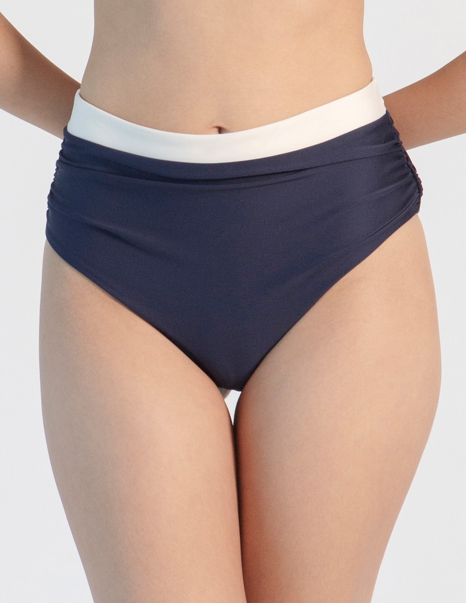 Bikini a la cadera para mujer