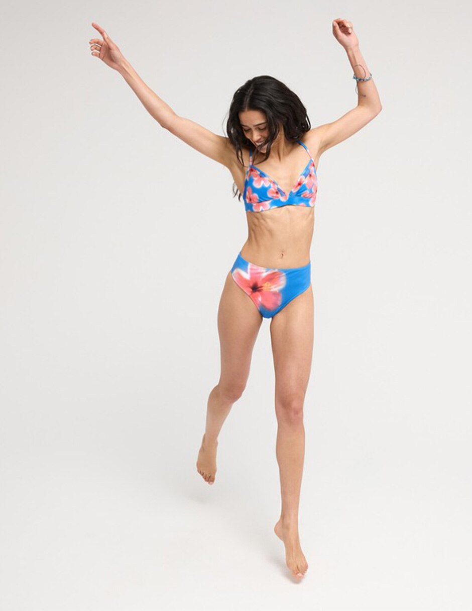 Top bikini estampado gráfico con copas removibles para mujer 2